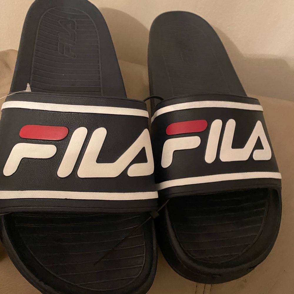 Fila sandal slides size 12